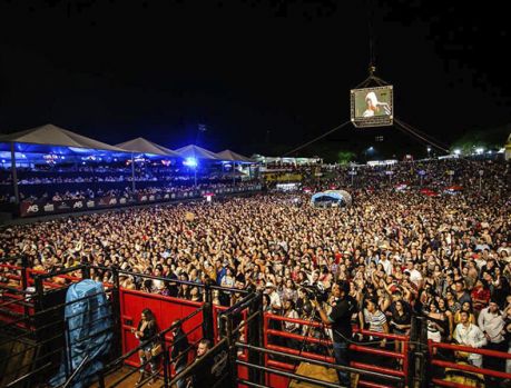 Expo Umuarama 2023 inova com dois shows e DJs na mesma noite Expo Umuarama 2023 inova com dois shows e DJs na mesma noite