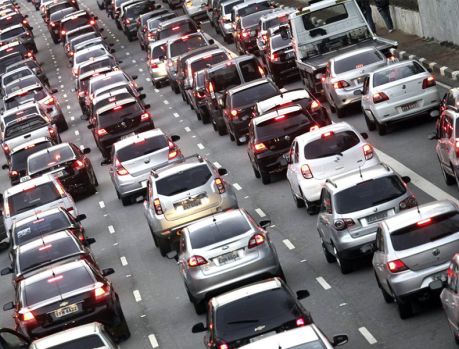 Vendas de carros novos disparam em março! Vendas de carros novos disparam em março!