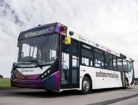 Primeira frota do mundo de ônibus sem motorista começa a rodar agora... Primeira frota do mundo de ônibus sem motorista começa a rodar agora...