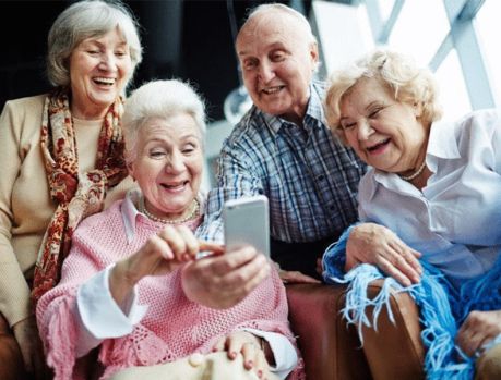 Cada vez mais conectados, 85% dos idosos usam Internet todos os dias Cada vez mais conectados, 85% dos idosos usam Internet todos os dias