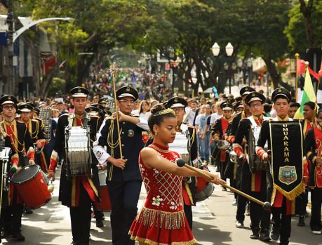 26 DE JUNHO TERÁ DESFILE MEMORÁVEL! 26 DE JUNHO TERÁ DESFILE MEMORÁVEL!