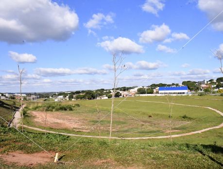 A meta é concluir o Parque dos Ipês! A meta é concluir o Parque dos Ipês!