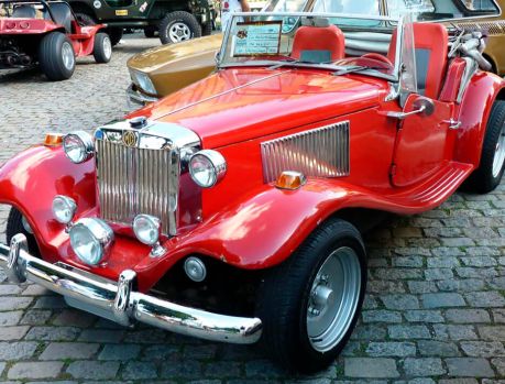 EM JUNHO TEM MAIS UM ENCONTRO DE CARROS ANTIGOS EM JUNHO TEM MAIS UM ENCONTRO DE CARROS ANTIGOS