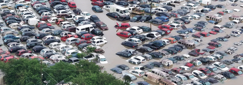 ÁGUAS ENGOLIRAM 200 MIL CARROS!