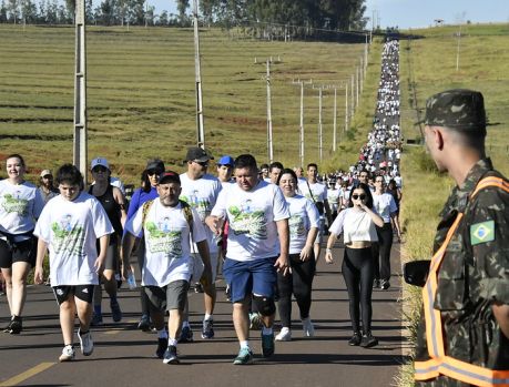 DOMINGO TEM A CAMINHADA ECOLÓGICA EM UMUARAMA! DOMINGO TEM A CAMINHADA ECOLÓGICA EM UMUARAMA!