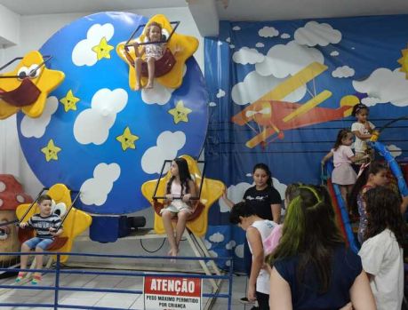 HOSPITAL CEMIL CELEBRA O DIA DAS CRIANÇAS COM ALEGRIA E DIVERSÃO HOSPITAL CEMIL CELEBRA O DIA DAS CRIANÇAS COM ALEGRIA E DIVERSÃO