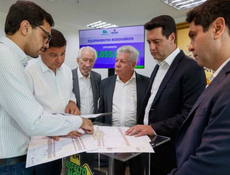 GOVERNADOR RATINHO JUNIOR LIBERA R$ 14 MILHÕES PARA UMUARAMA GOVERNADOR RATINHO JUNIOR LIBERA R$ 14 MILHÕES PARA UMUARAMA