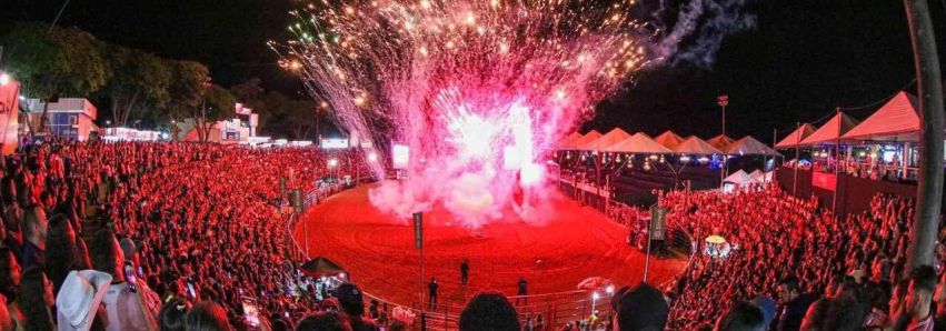 SOCIEDADE RURAL CONFIRMA A PRÓXIMA EXPO UMUARAMA! SOCIEDADE RURAL CONFIRMA A PRÓXIMA EXPO UMUARAMA!