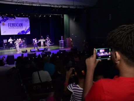 UMUARAMA TERÁ DOIS GRANDES FESTIVAIS EM SETEMBRO! UMUARAMA TERÁ DOIS GRANDES FESTIVAIS EM SETEMBRO!