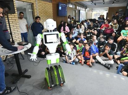 ROBÔ ZAG FEZ O MAIOR SUCESSO NO TECHNOPARK!