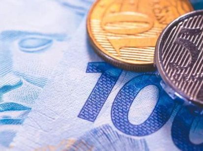 SALÁRIO MÍNIMO DE 2026 TERÁ UM AUMENTO DE 7,44%: R$ 113