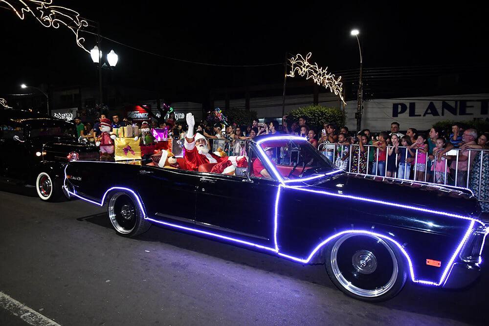 PAPAI NOEL CHEGARÁ A UMUARAMA NO DIA 12 DE DEZEMBRO!!!