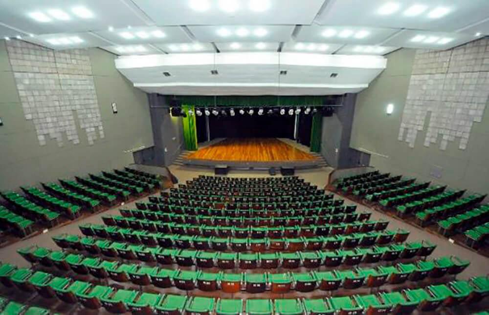 SÁBADO, ‘A MÁGICA LENDA DO NATAL’ NO CENTRO CULTURAL!