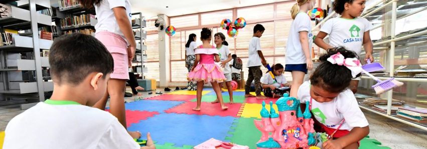 A Biblioteca Rocha Pombo promoverá a "Semana de Férias"