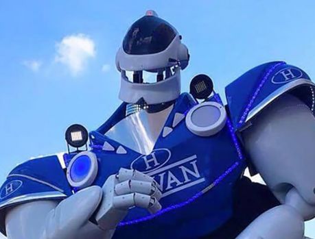 Robozão da Havan vai apresentar dois shows em Umuarama!