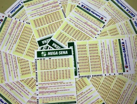 Loteria acumula pela 13ª vez e prêmio vai a R$ 144 milhões