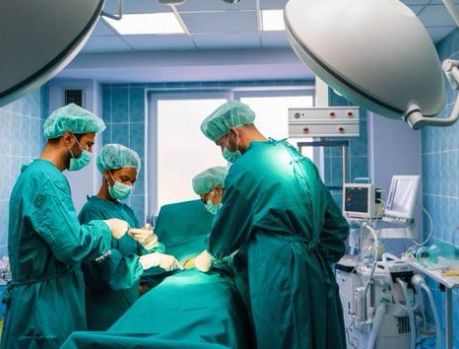 SUS bate recorde histórico com 14,7 milhões de cirurgias!