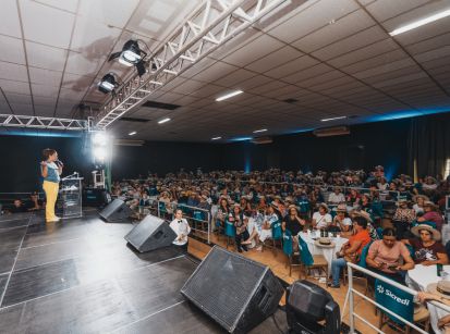 Encontro da Mulher Trabalhadora Rural na Expo Umuarama, sábado