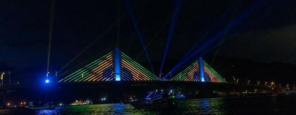Foi grandiosa a festa da inauguração da ponte gigante!!!