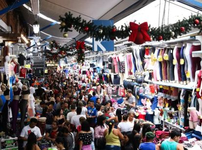 Novidades para quem trabalha em domingos e feriados no comércio