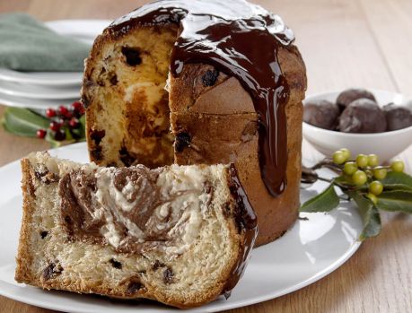 Ó delícia, o aroma dos panetones e chocotones está por todos os lados! Ó delícia, o aroma dos panetones e chocotones está por todos os lados!