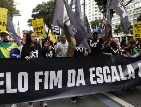 Boa notícia: Agora o trabalhador terá 2 dias de folga por semana!